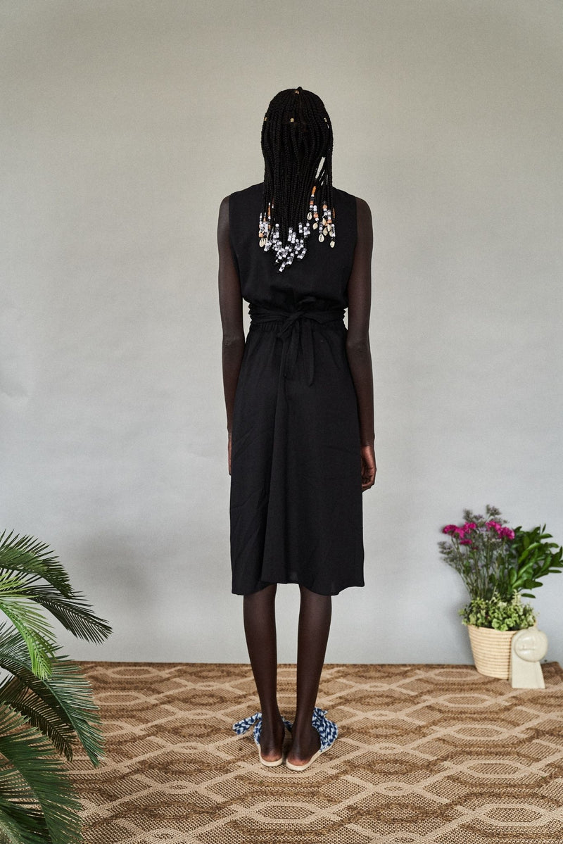 Selfi Black Sleeveless Wrap Dress